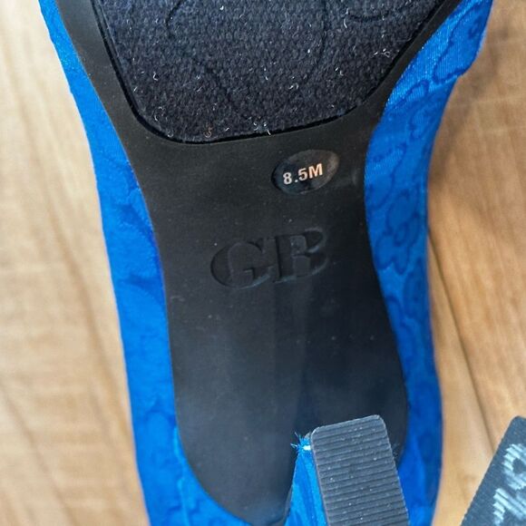 NWT Gianni Bini Blue Satin Embossed Floral Heels-Stiletto Closed Toe Size 8 1/2 - Picture 9 of 15